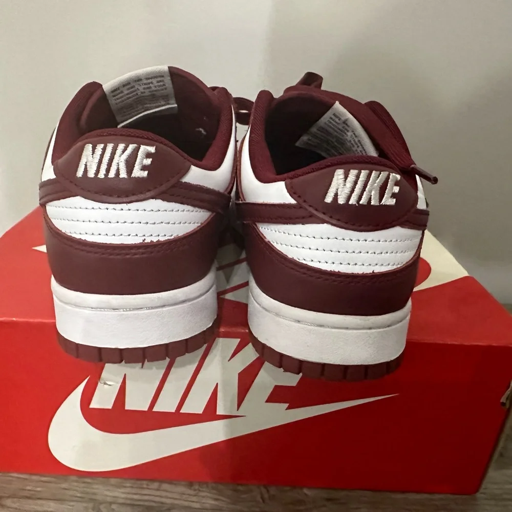 Nike Dunk Low Team Red 2022 Style # DD1391-601 Size 9 FAST SHIPPING